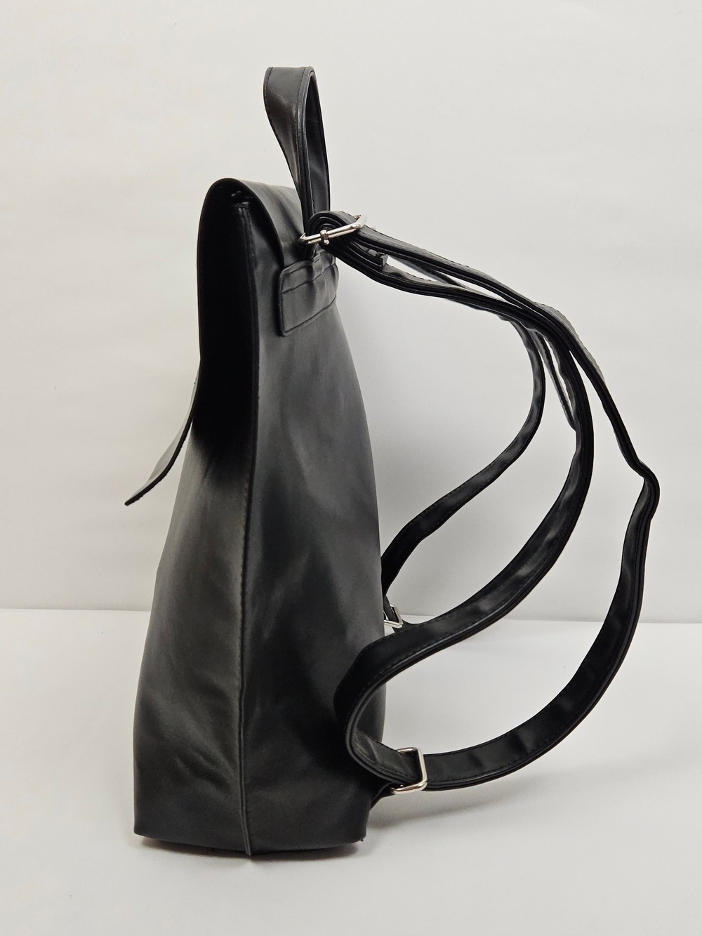Roots 73 Black Leather Backpack Minimalist Structured Top Handle Bag - Picture 4 of 10